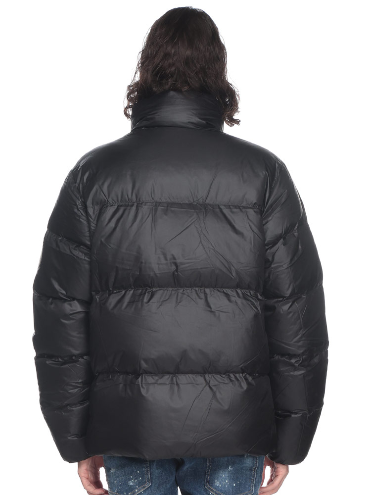 PYRENEX (ピレネックス) 軽量ナイロン ロゴワッペン スタンド ダウン