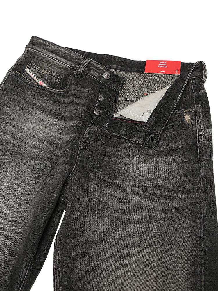 DIESEL (ディーゼル) ダメージ加工 ボタンフライ ジーンズ D-MACRO