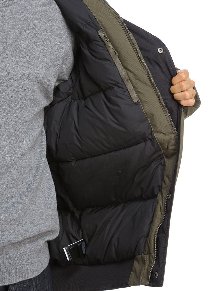 THE NORTH FACE (ザ ノースフェイス) フード フルジップ ダウン