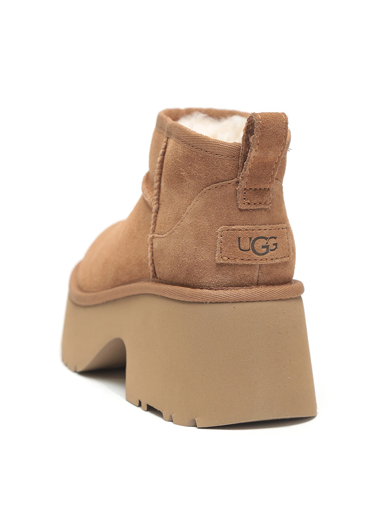 UGG (アグ) スエード 厚底 ムートンブーツ Classic Ultra Mini New