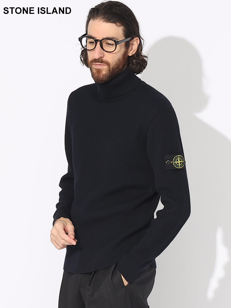 STONE ISLAND (ストーンアイランド) 袖ロゴ タートルネック リブニット