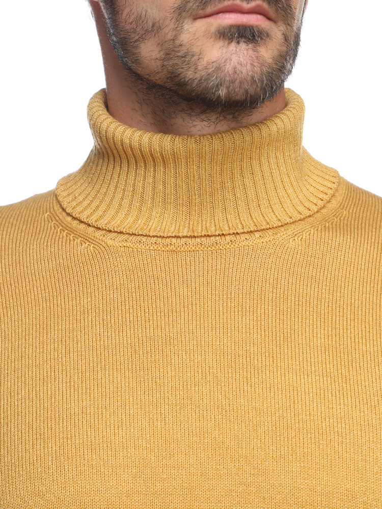 GRANSASSO (グランサッソ) ウール リブ タートルネック 長袖 ニット