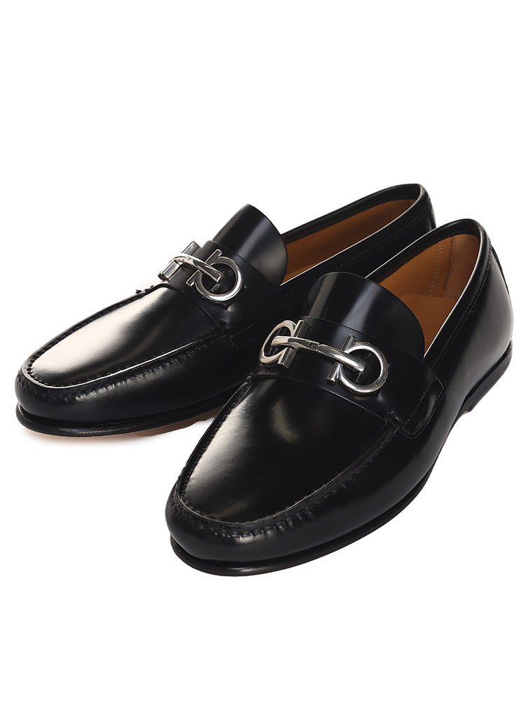 Salvatore Ferragamo (サルバトーレフェラガモ) ガンチーニ ローファー