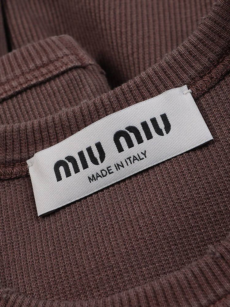 MIU MIU (ミュウミュウ) リブコットン ロゴパッチ クロップドTシャツ