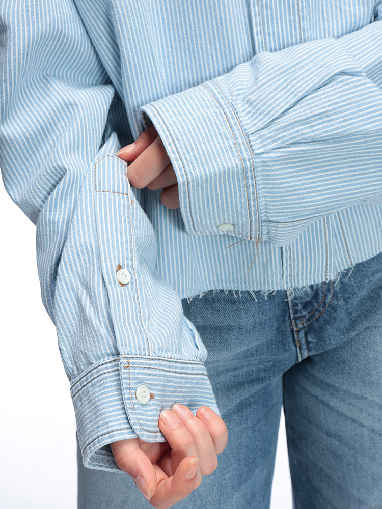 MIU MIU (ミュウミュウ) ロゴ刺繍 ストライプ 長袖 クロップドシャツ