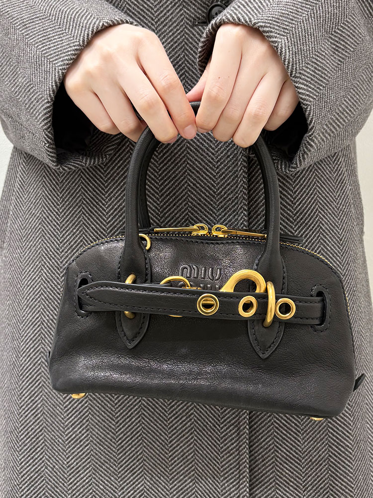 MIU MIU (ミュウミュウ) アバンチュール ミニ ナッパレザー バッグ