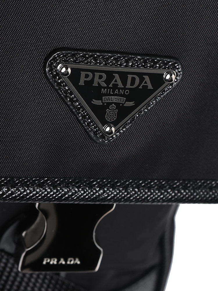 PRADA (プラダ) ナイロン＆レザー ストラップ付 スマートフォン