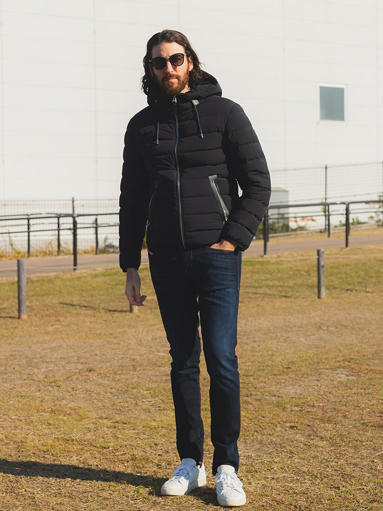 MACKAGE (マッカージュ) 撥水 ストレッチナイロン ライトダウン