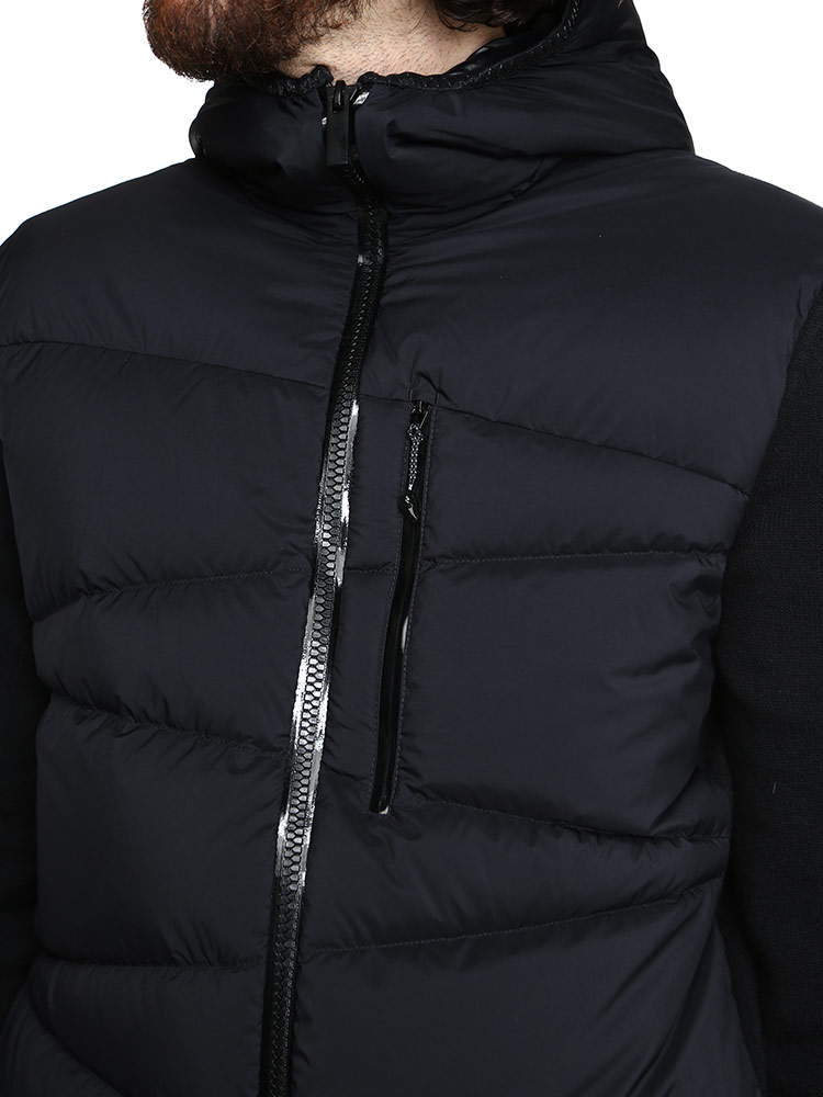 MONCLER (モンクレール) 斜めキルト フルジップ ダウン ニット