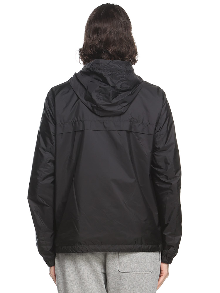 MONCLER (モンクレール) 撥水 ハートワッペン ナイロンジャケット