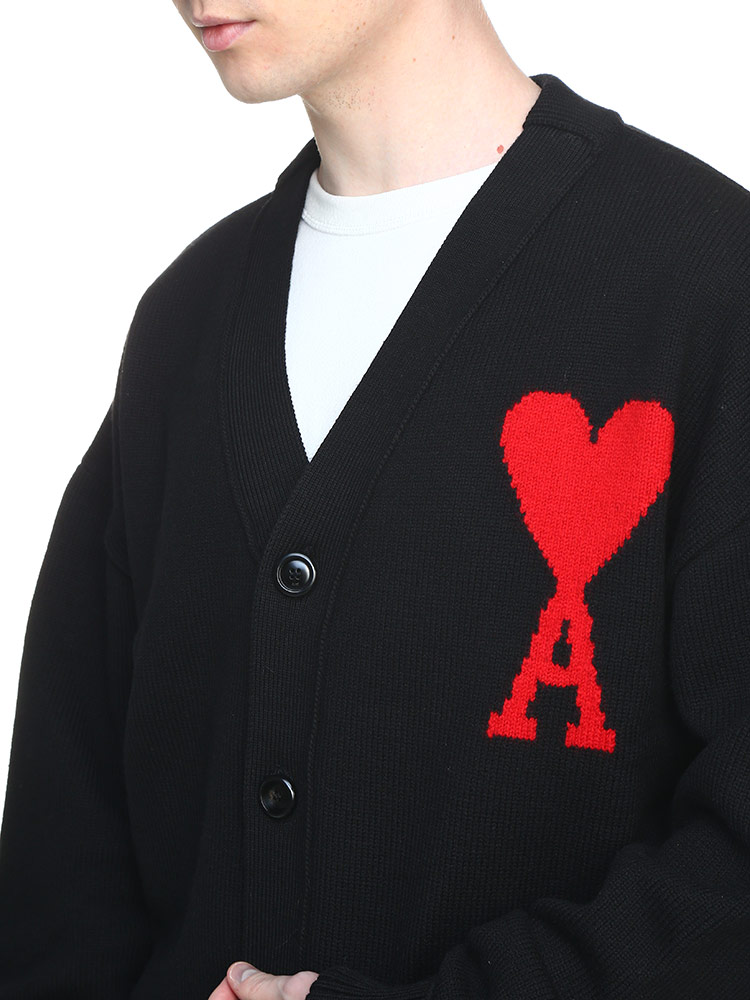 AMI PARIS (アミパリス) 胸ロゴ Vネック ニット カーディガン Ami de