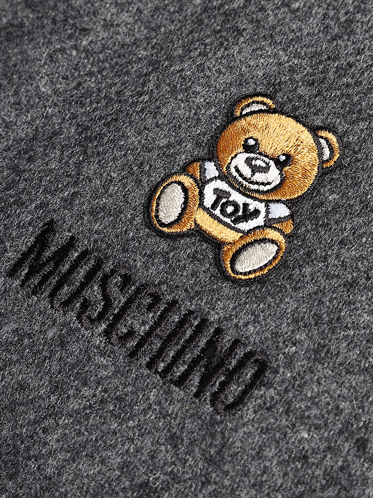 MOSCHINO (モスキーノ) ウール100％ テディベアパッチ フリンジ