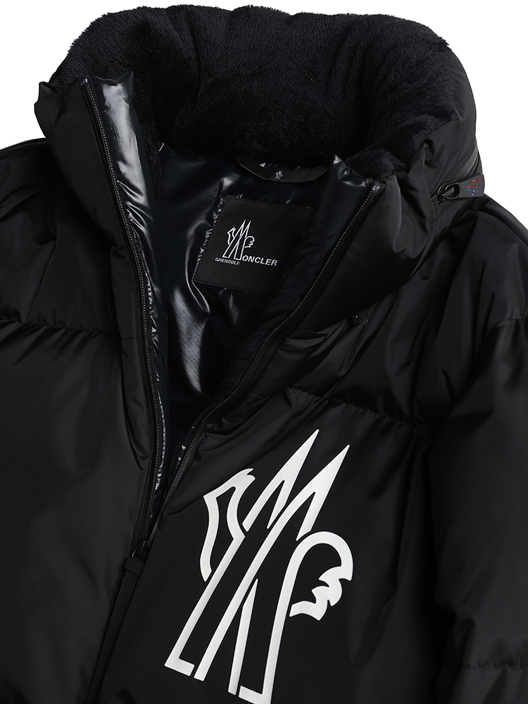 MONCLER (モンクレール) BIGロゴ フード収納 フルジップ VERDONS