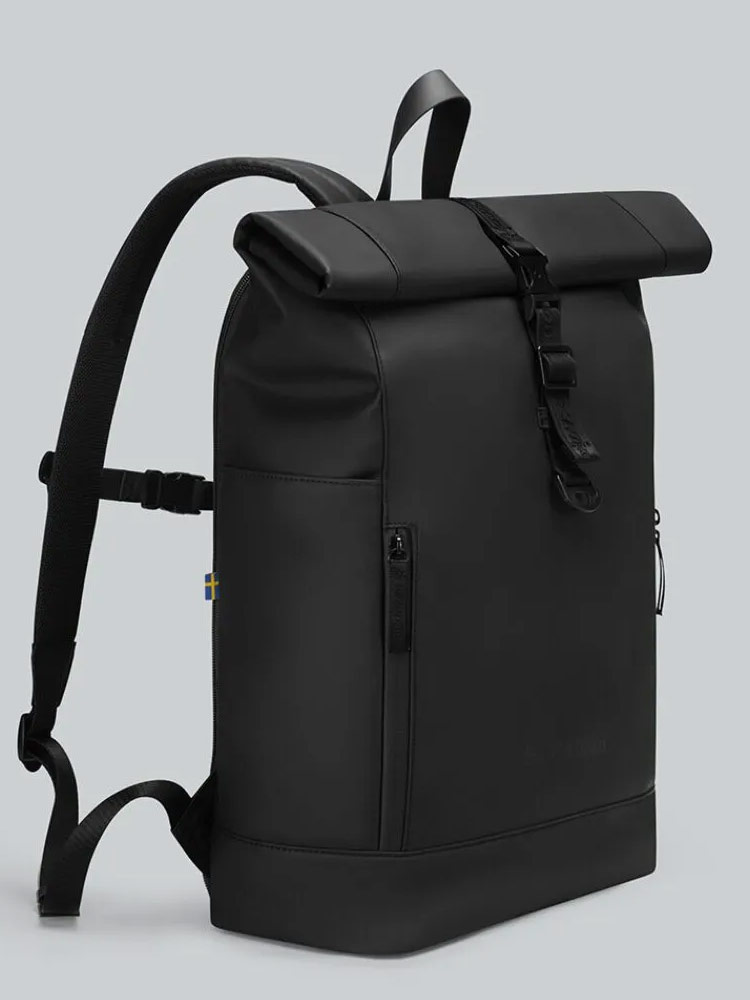 GASTON LUGA (ガストンルーガ) 防水 PCポケット バックパック GL