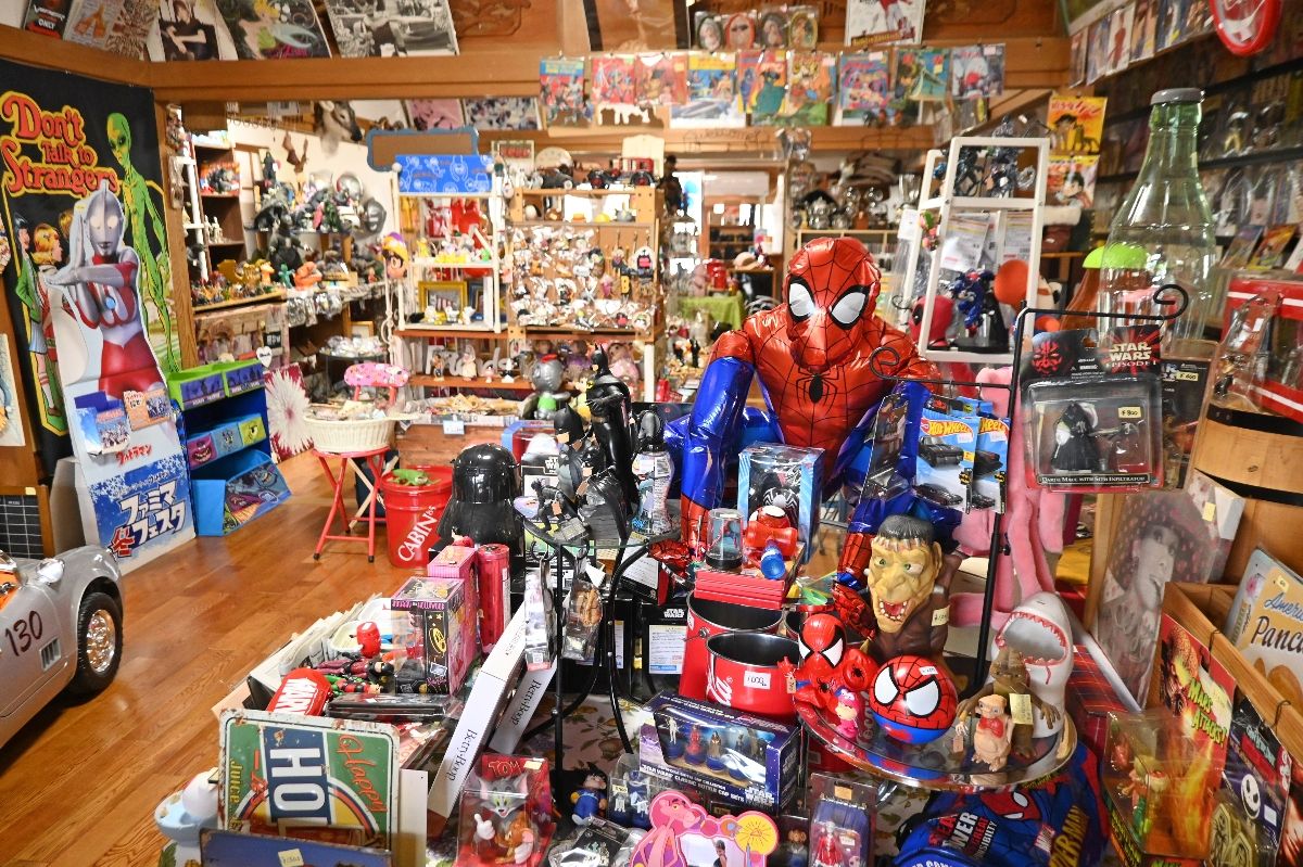 Ms FACTORY」（吉野ヶ里町） 昭和気分に浸れる雑貨屋 FRIDAY