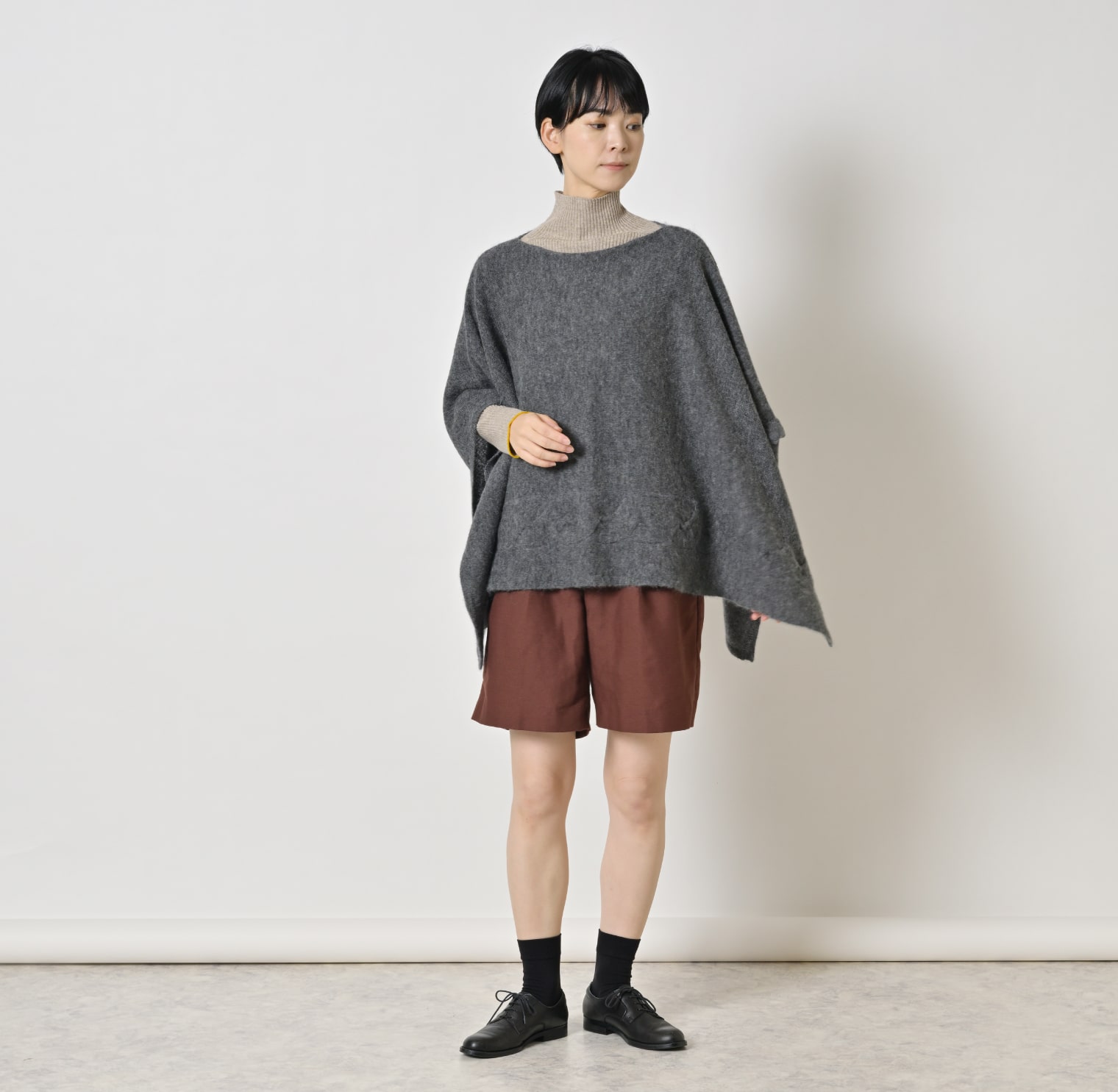 yoko かぶるポンチョ / なめらかアルパカ 大きなケーブル柄 - SAIFUKU