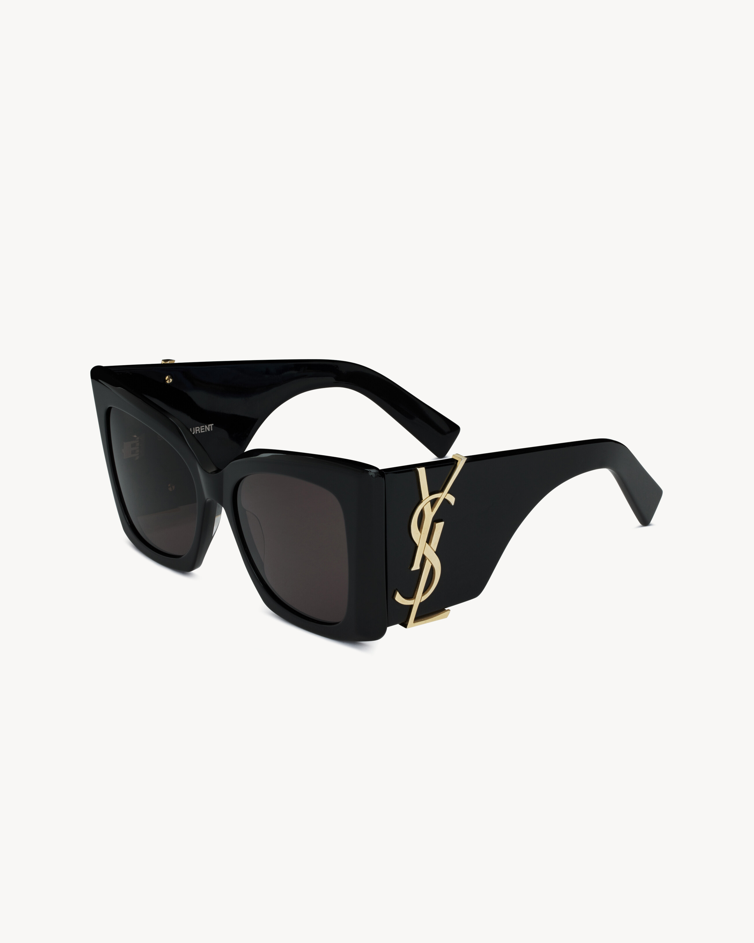 SL M119 BLAZE in Black | Saint Laurent | YSL EN-US