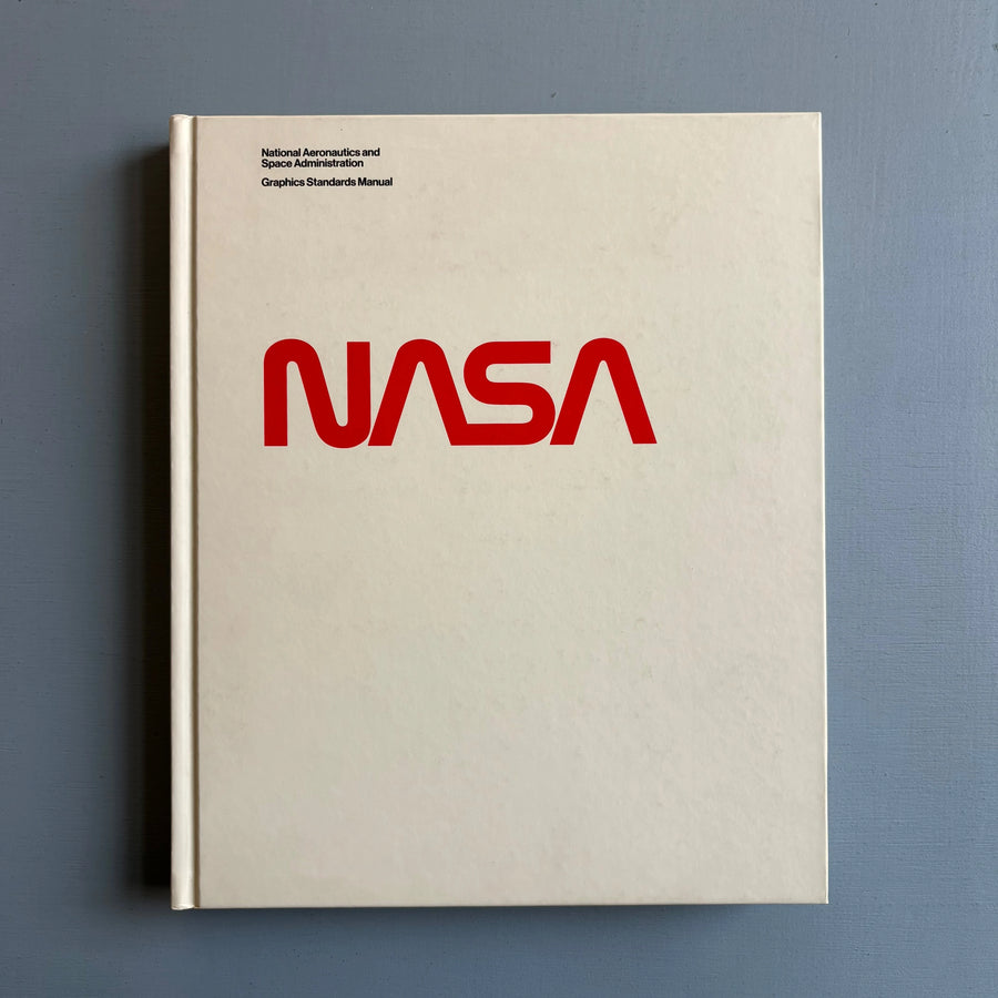 NASA Graphics Standards Manual - Standards Manual 2015 - Saint