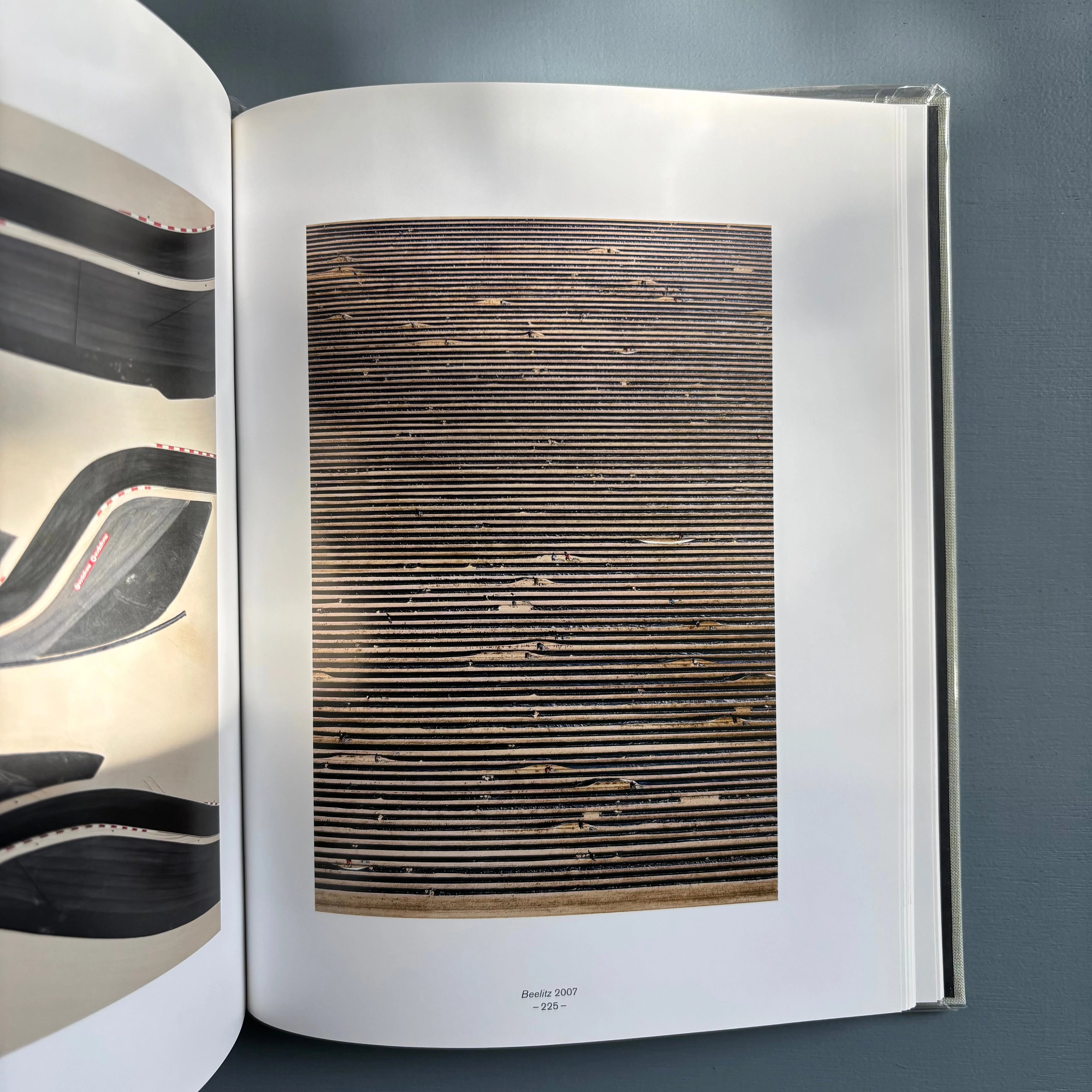 Andreas Gursky - Werke-Works 80-08 - Hatje Cantz 2008 - Saint