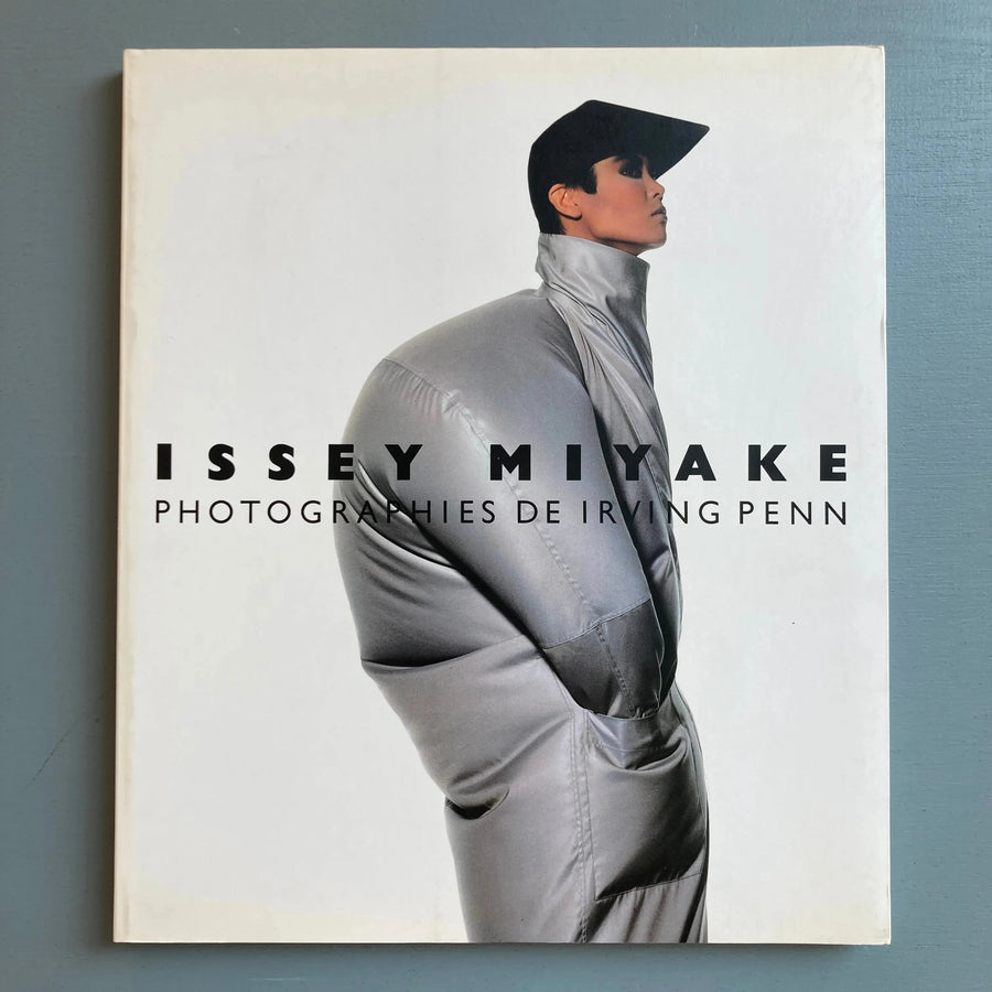 ISSEY MIYAKE BY IRVING PENN 世界で3000冊限定レア ISSEY MIYAKE BY