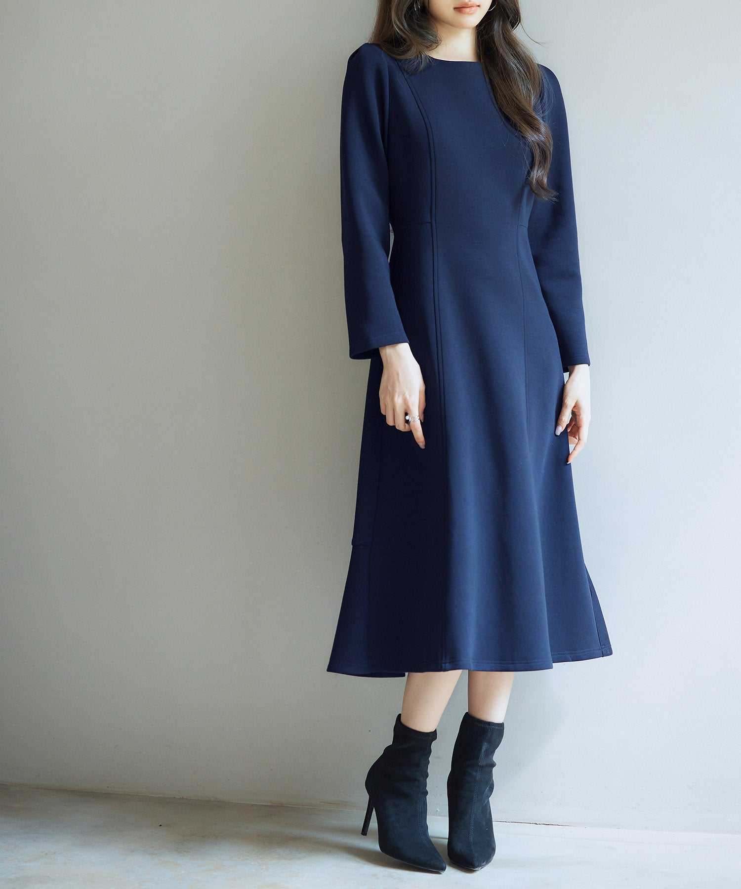 ミモレ丈マーメイド裾ワンピースsdp0246 ネイビー – [公式]SAISON DE