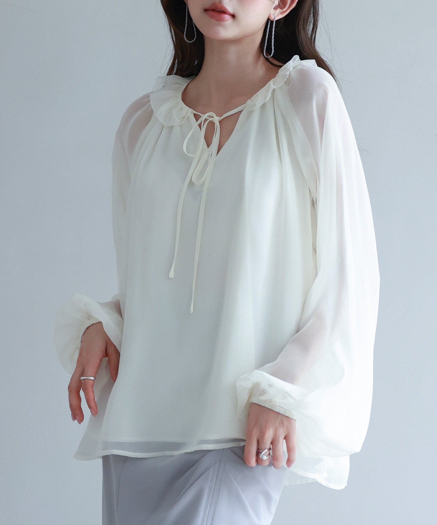 新春限定】プラダ PRADA アイボリー リボンブラウス38 s 新春限定