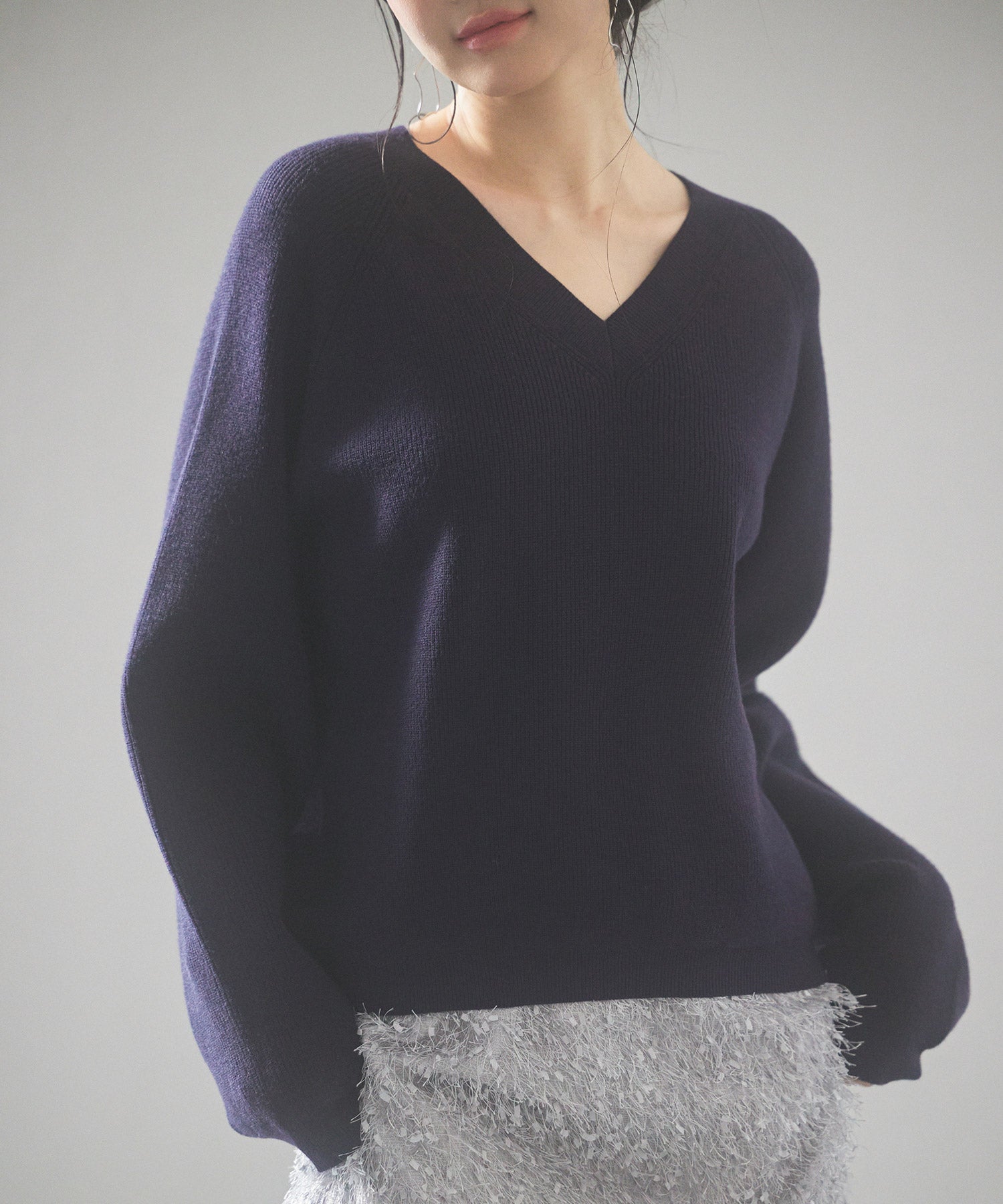 畦編み深みVネックニットプルオーバーsdpxyf3292 ネイビー – [公式