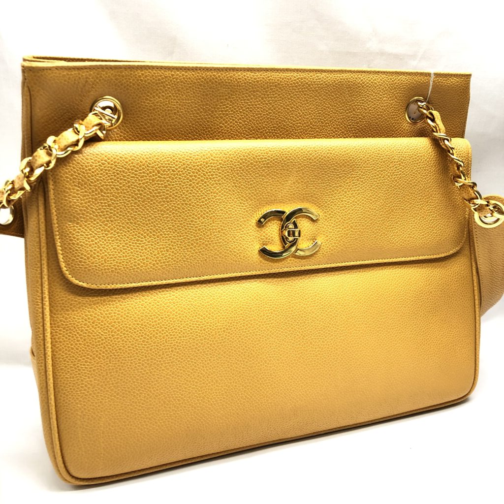 CHANEL シャネル キャビアスキン ココマークチェーンショルダーバッグ