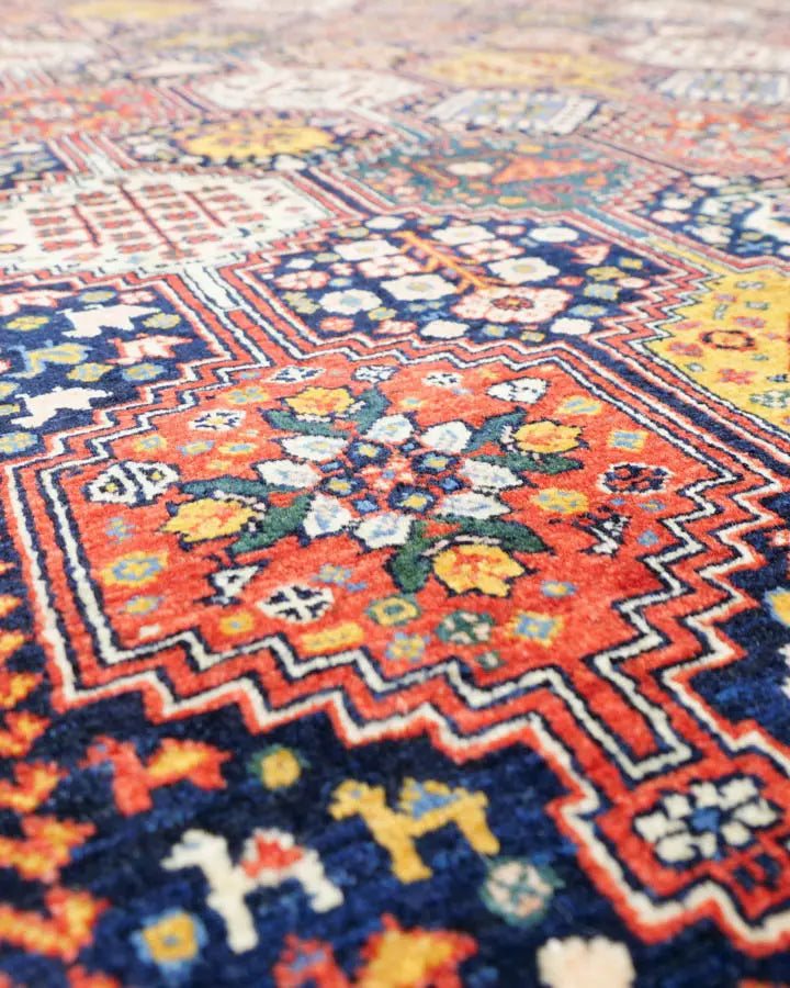 ペルシャ絨毯 カシュガイ 約163cm x 224cm｜SATHI RUGS