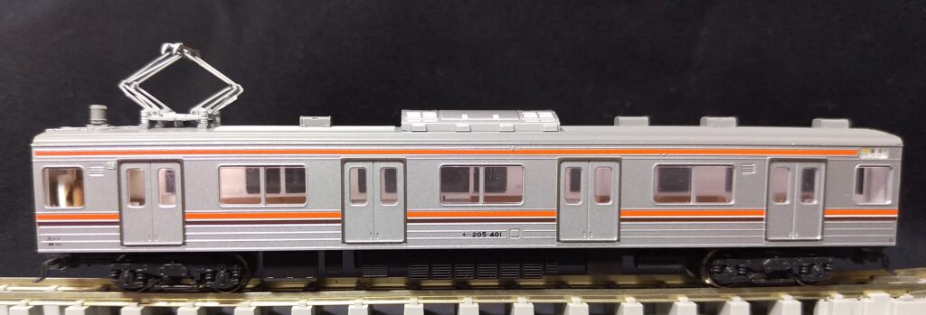 今回の展示品は KATO 10-446 205系（武蔵野線色）8両セットです（その