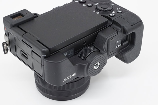 2万円の価値はある?! α7C II用 グリップエクステンション GP-X2 レビュー