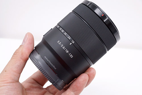 SEL18135 レンズレビュー 作例付き・実機で解説！|ソニーショップさとうち