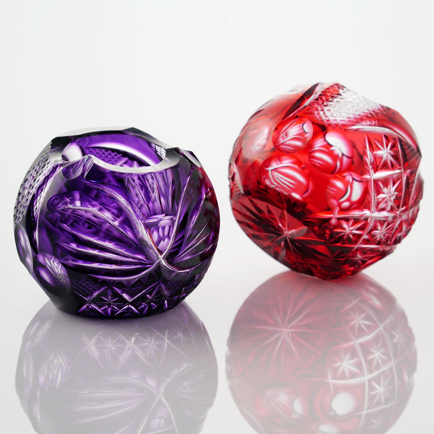 島津薩摩切子】創作 笑猫 (えみねこ) – ㈱島津興業 島津薩摩切子