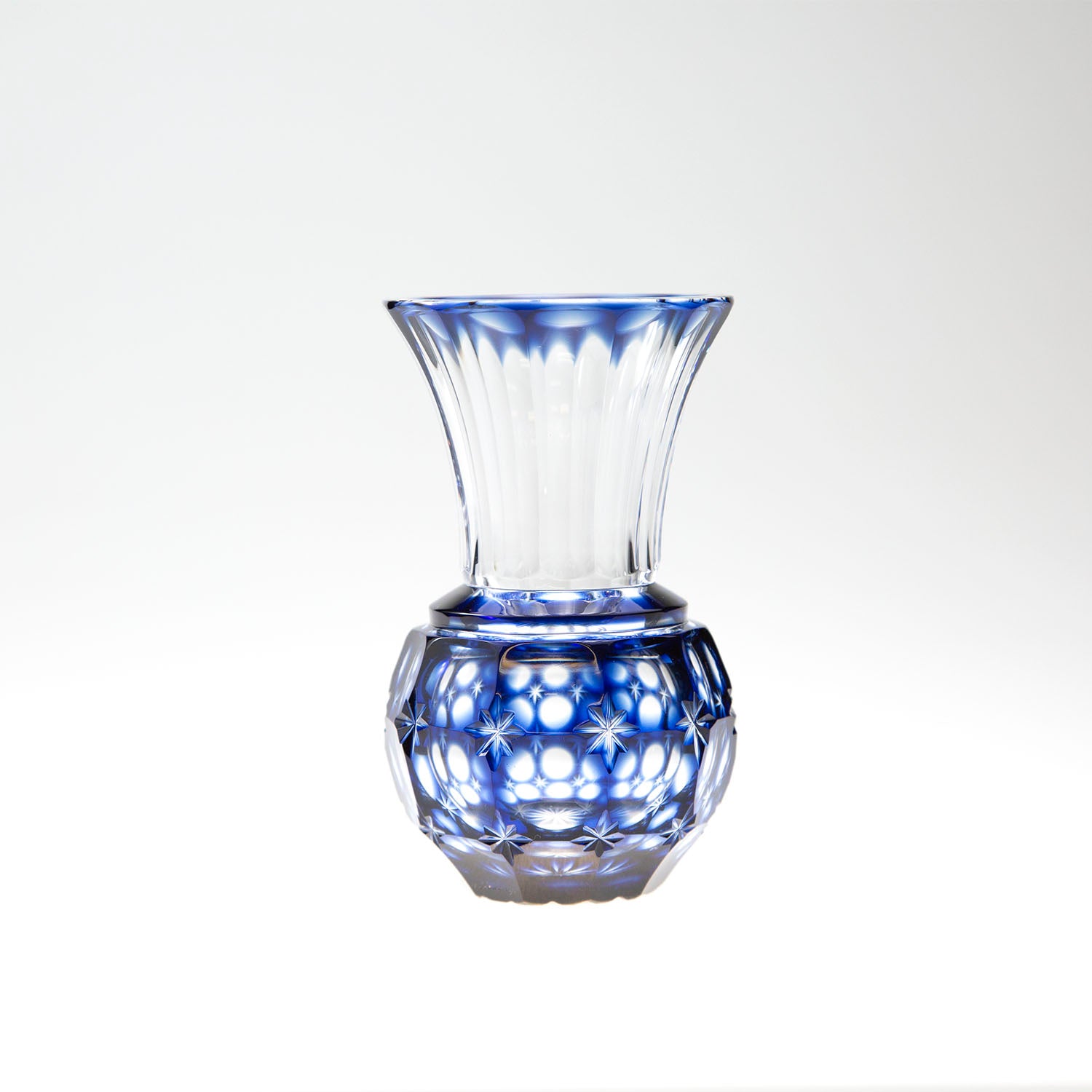 島津薩摩切子】創作 花入(小) – ㈱島津興業 島津薩摩切子