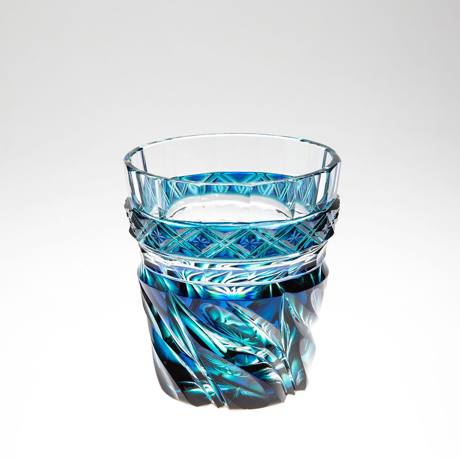 島津薩摩切子】 二色衣 二色タンブラー cut212 – ㈱島津興業 島津薩摩切子