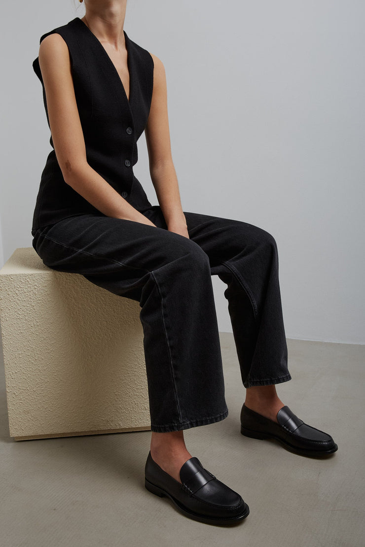 The Row | Novus black leather moccasin | Savannahs