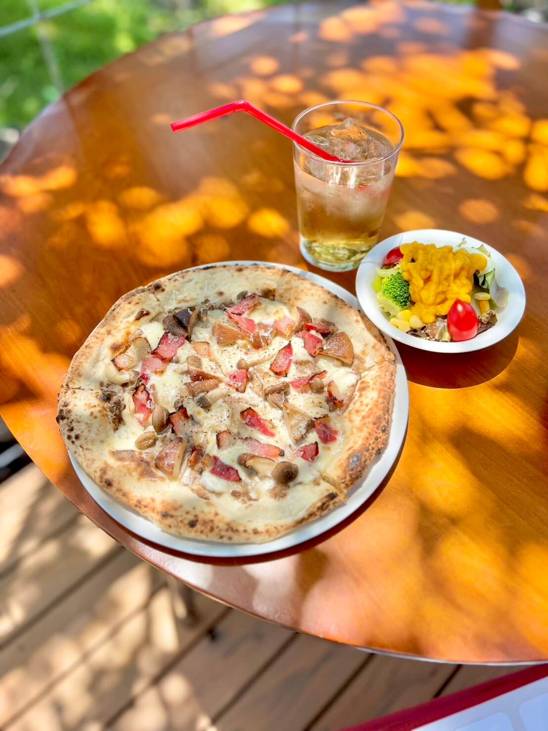 500℃Pizza(500ドピザ)－阿蘇郡西原村－】サクもちっ！阿蘇の自然を感じ