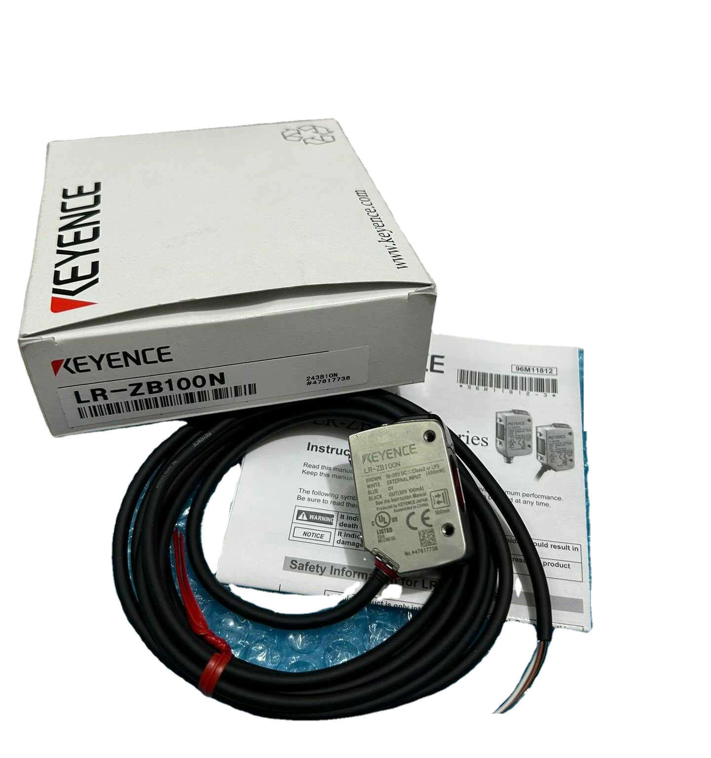 新品 オリジナル KEYENCE LR-ZB100N 自己内蔵型 CMOS レーザーセンサー