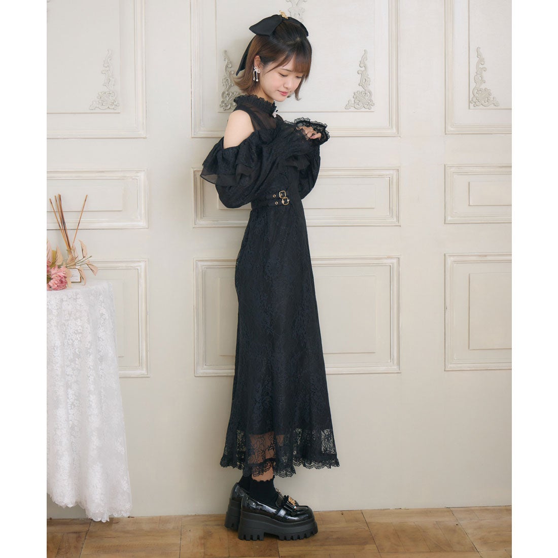 クチュールバイロジータ couture BY ROJITA 肩開き総レースワンピース