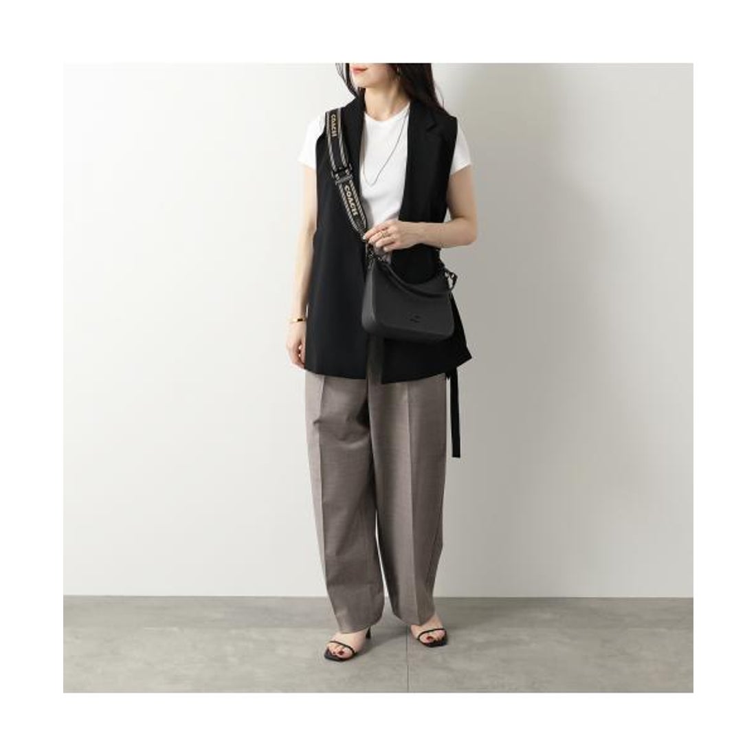 コーチ COACH COACH ショルダーバッグ HOBO ホーボー CJ842 （BLACK