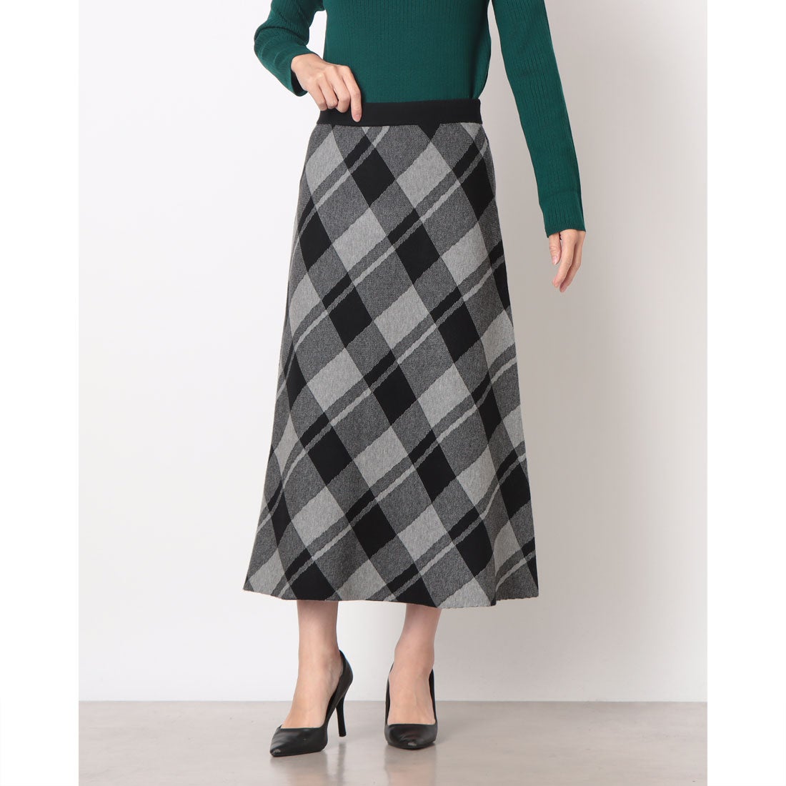 コムサイズム COMME CA ISM チェック柄 ニットスカート / セットアップ