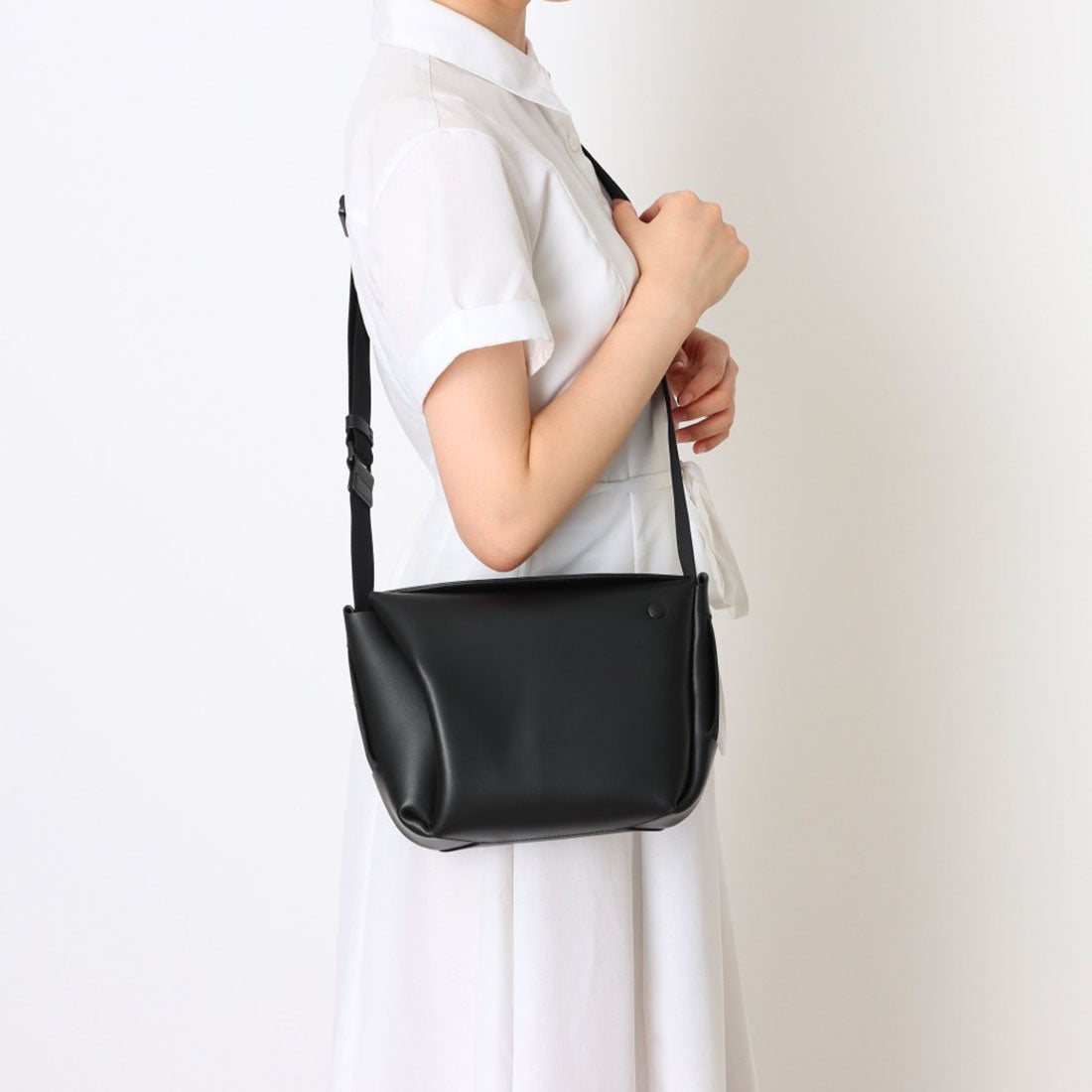 カンペール CAMPER HECTOR ショルダーバッグ （ブラック） -waja bazar