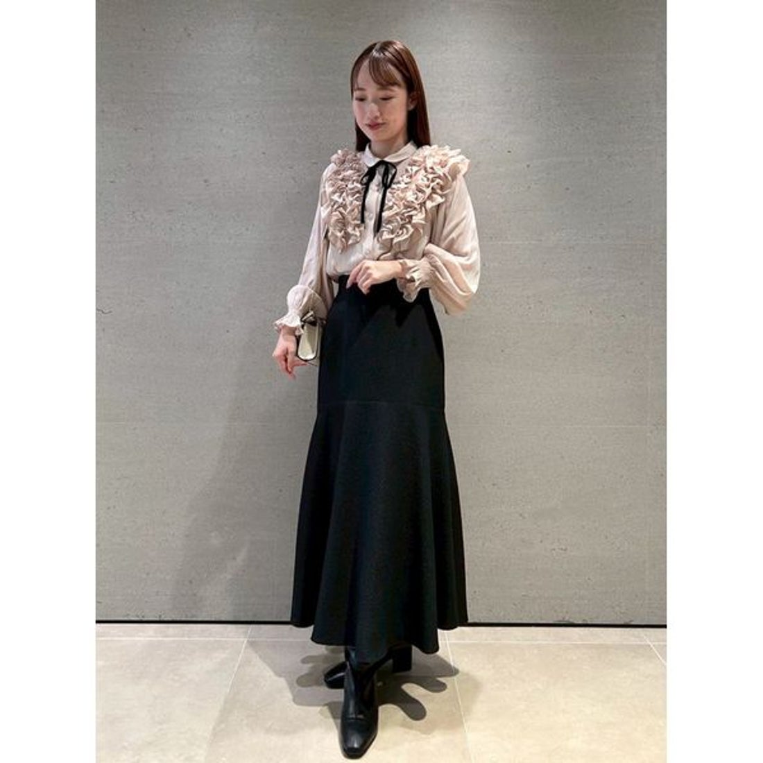 セルフォード CELFORD フリルヨークシャツカラーブラウス （NVY