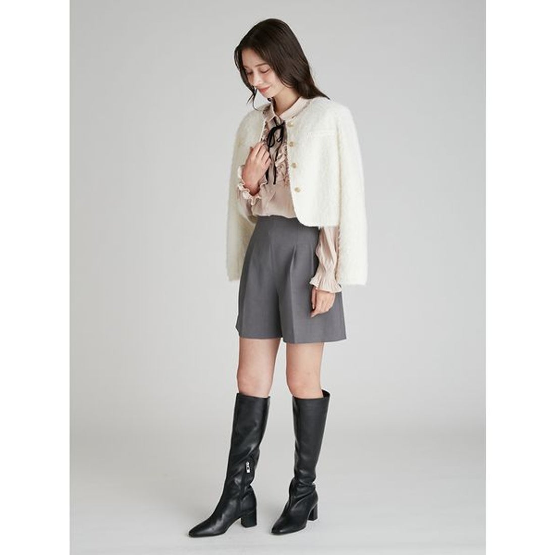 セルフォード CELFORD フリルヨークシャツカラーブラウス （OWHT