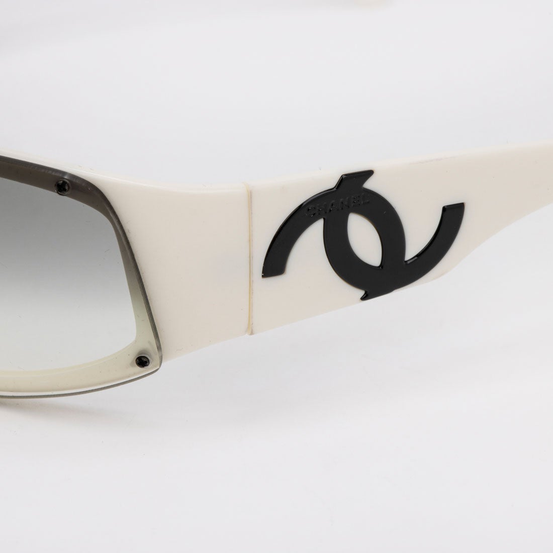 シャネル CHANEL サングラス レディース メンズ （オフホワイト