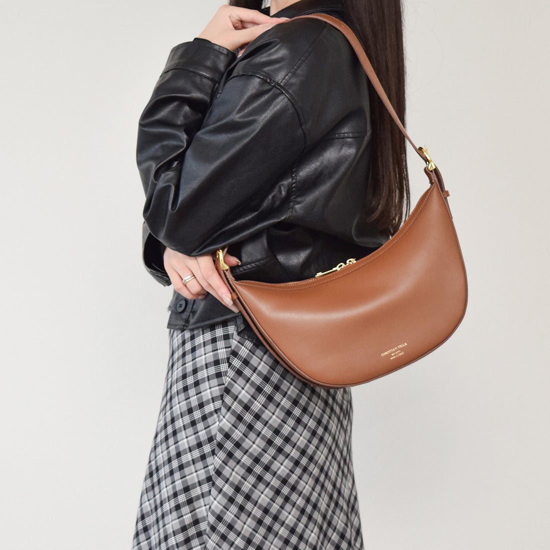 クリスチャン ヴィラ CHRISTIAN VILLA レザーホーボーバッグ