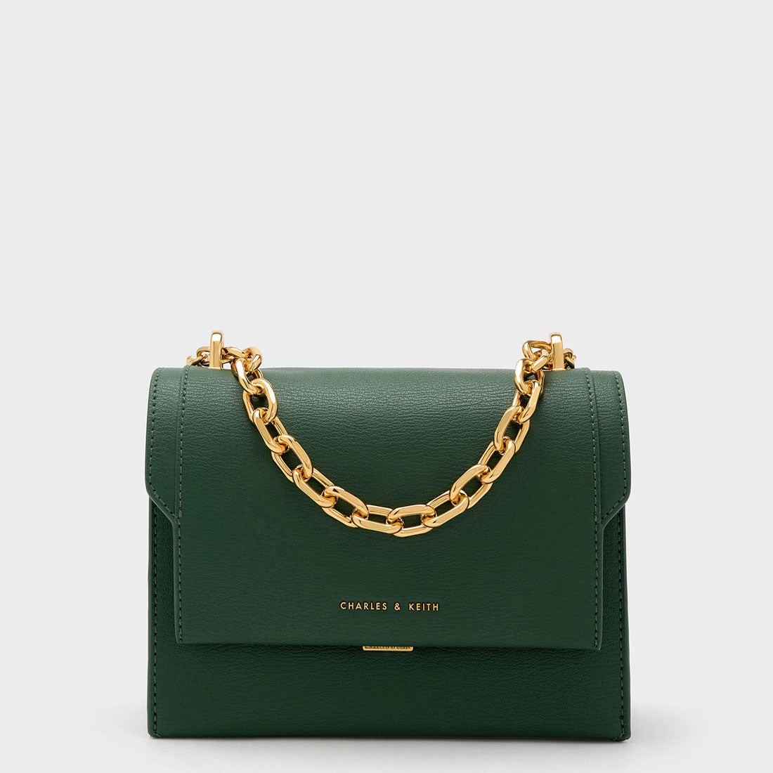 CHARLES & KEITH フロントフラップ チェーンハンドルクロスボディ