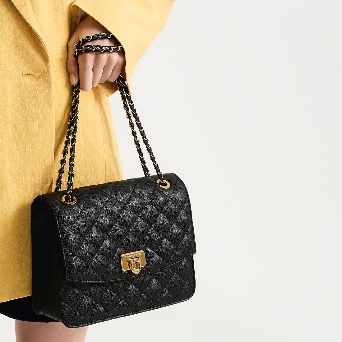 CHARLES & KEITH Cressida クレシダ キルトチェーンストラップバッグ