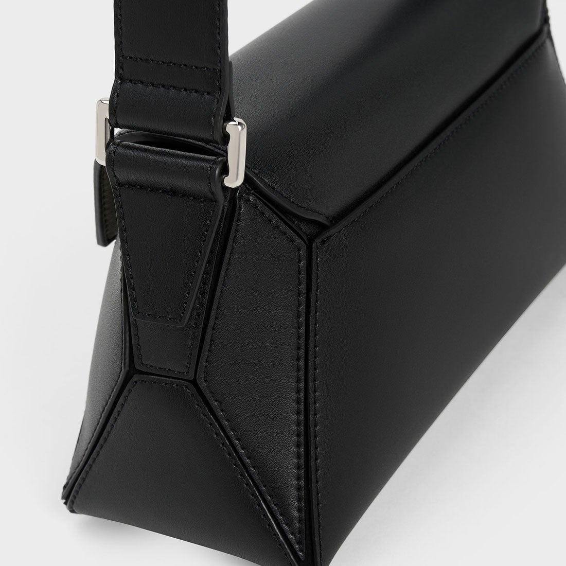 CHARLES & KEITH Nasrin ナスリン ジオメトリックショルダーバッグ