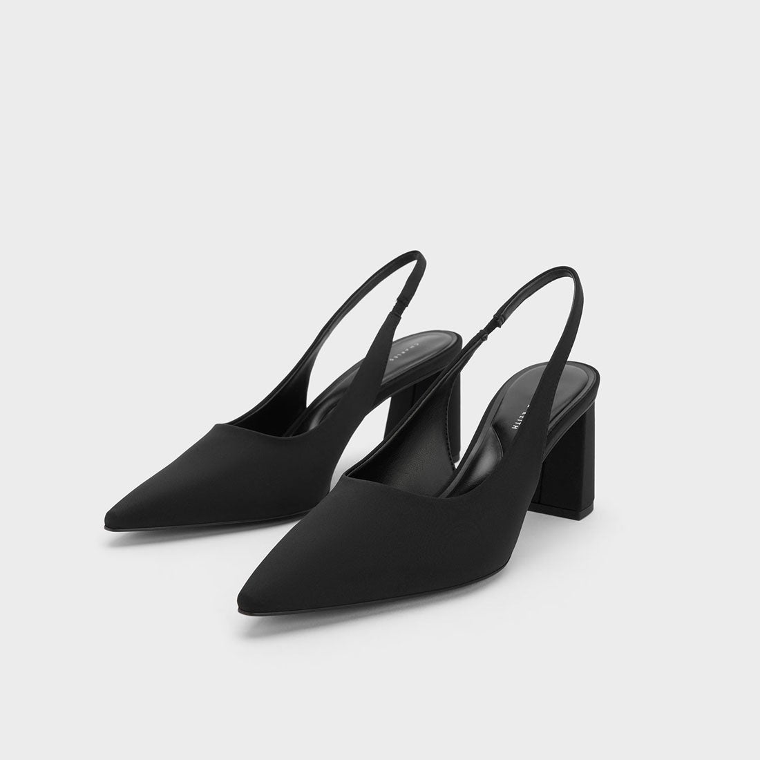 CHARLES & KEITH ポインテッドトゥ スリングバックパンプス 【再入荷